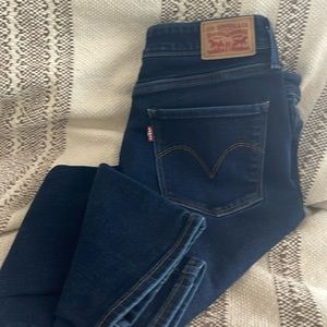 Levi’s women’s size 10